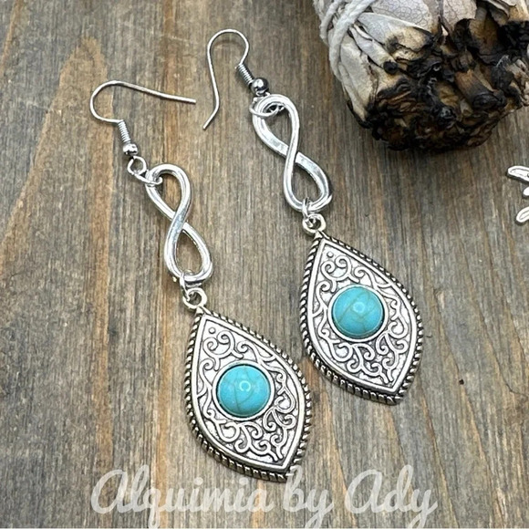 Turquoise and silver infinity knot very long /western statement dangle earrings - Picture 1 of 6